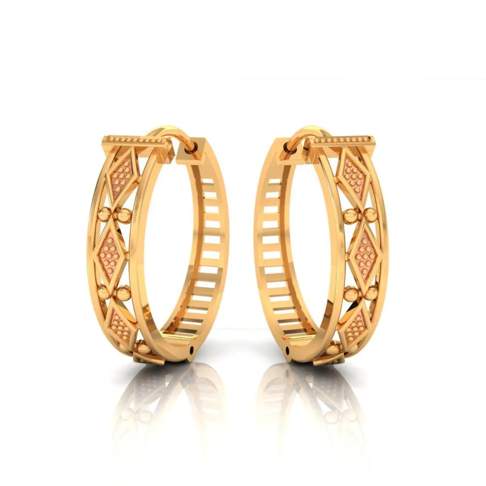 18k Unique Gold Earrings With A Series Of Diamond Shaped Design