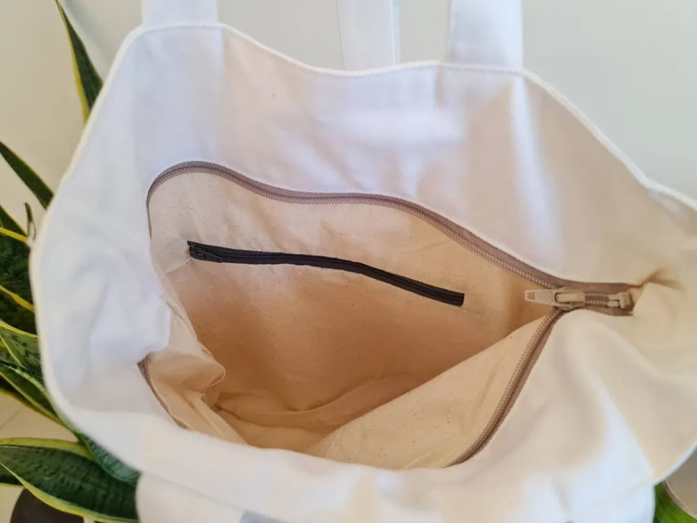 Daisy Wreath Embroidered Linen Tote Bag