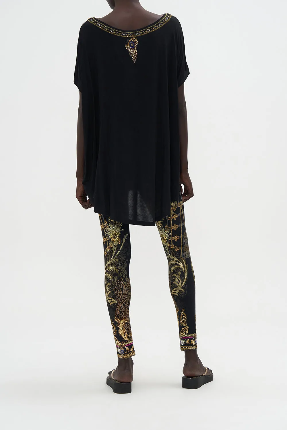 LOOSE FIT TEE THE NIGHT IS NOIR