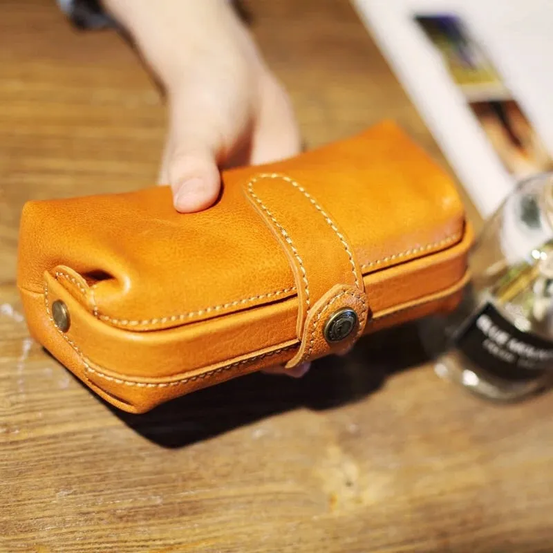 YAAGLE Vintage Genuine Leather ladies Travel Makeup Hanging Toiletry Bag YG6611