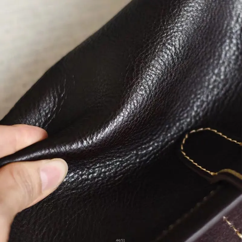 YAAGLE Vintage Genuine Leather ladies Travel Makeup Hanging Toiletry Bag YG6611
